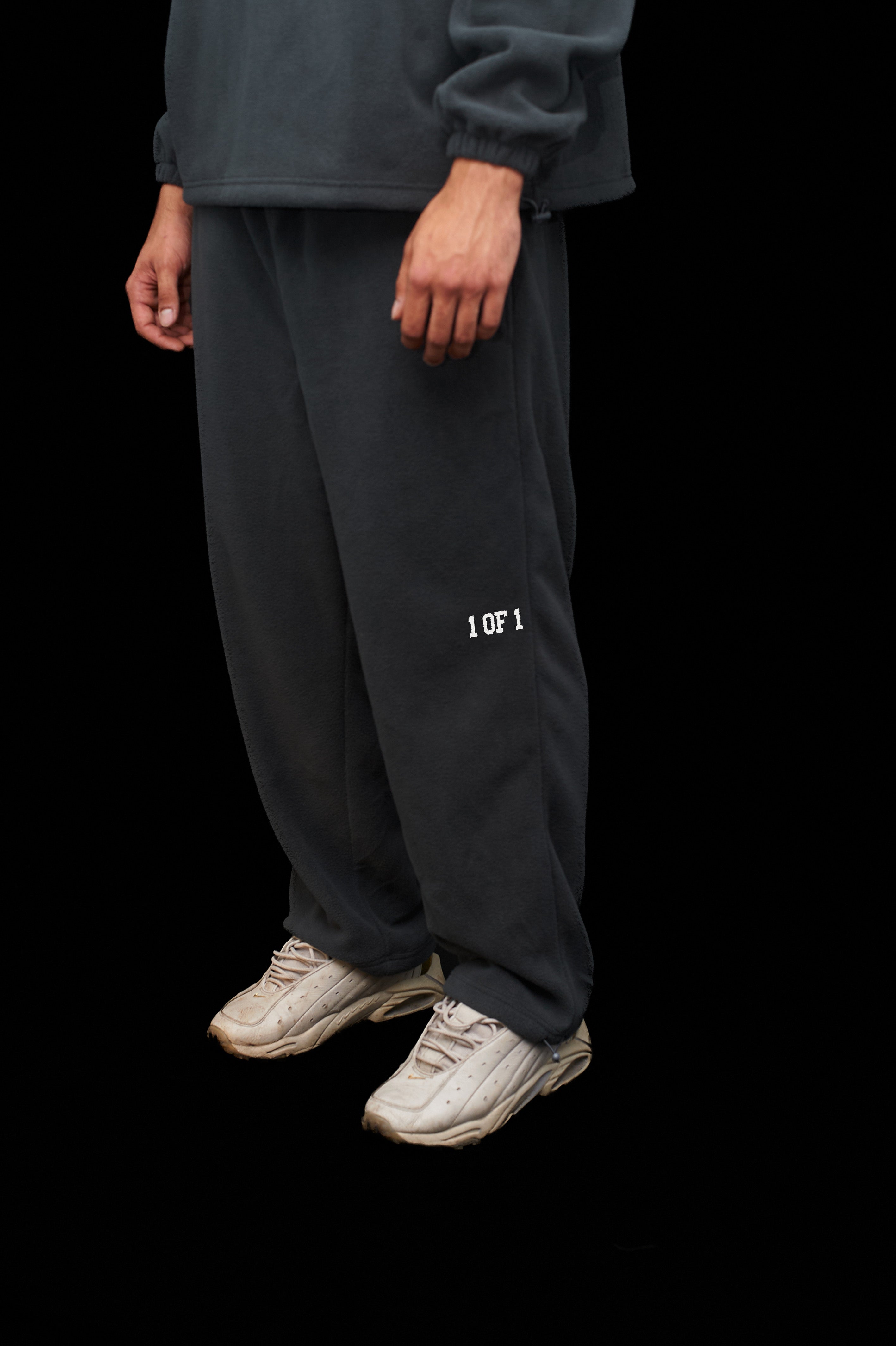 Oversized Carbon Grey Straight Fit Pants